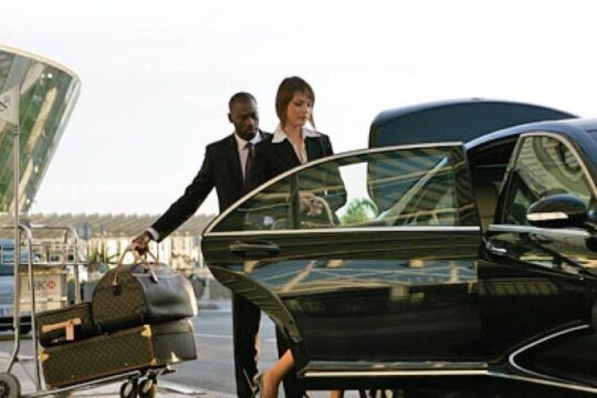 Private transfer from Tbilisi to Yerevan Armenia via Sevan