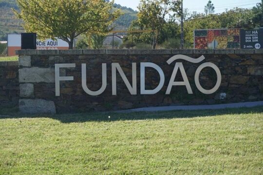 Transfer to Fundão from Lisbon