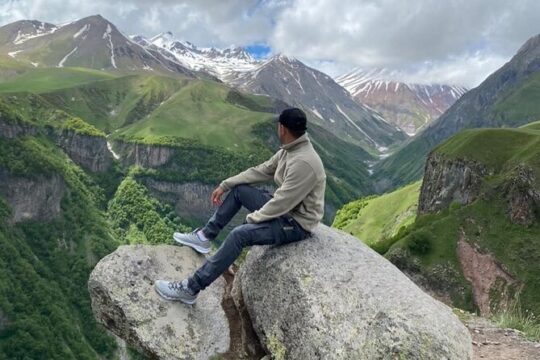 2 days wonderful Private tour Kazbegi & Kakheti From Tbilisi