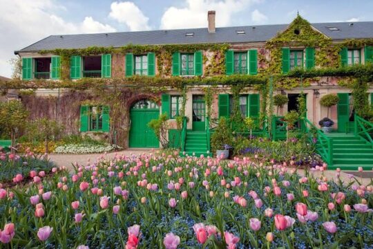 CDG Transfers with Giverny, Crepe tasting and cruise