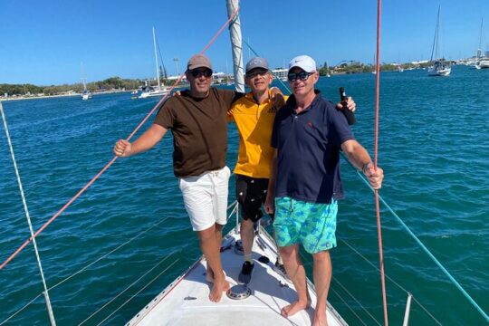 Midday Broadwater Sailing Cruise includes snacks & drinks