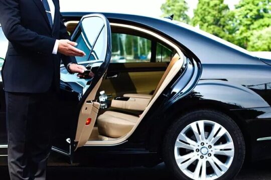 Accomodation to Meeting Point Pickup and Transfer Service