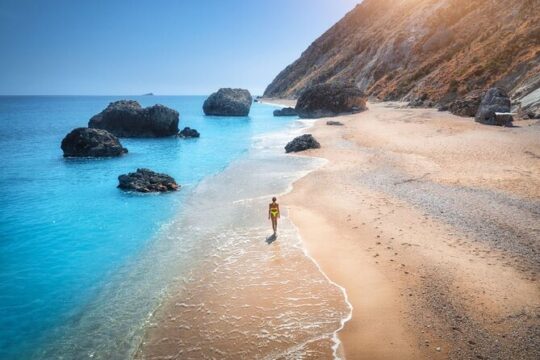 Private Cruise Kea and Kythnos Islands to Swim at Hidden Beaches