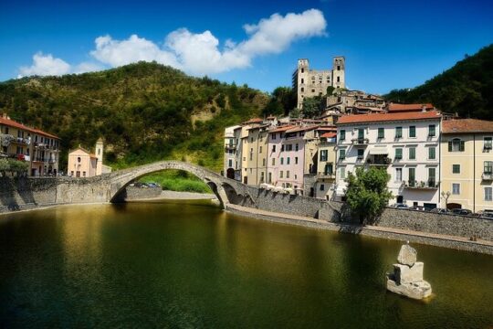 Italian Riviera and French Coastal Gems: A Private Tour from Nice