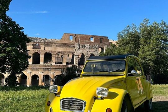 Vintage Private City Tour in a Cabriolet Car