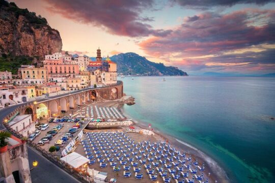 Private Transfer Naples to Amalfi with 2hr of Sightseeing