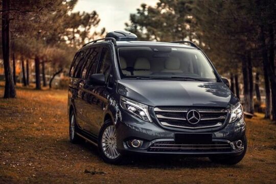 Antalya Airport (AYT) to Kaleici Transfer - VIP Minivan