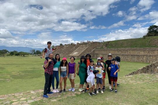 Full-day private tour to Monte Alban and Hierve el Agua
