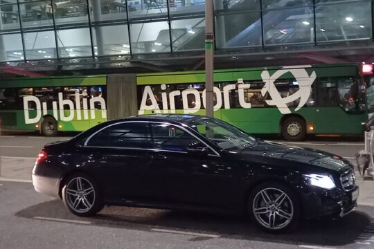 Dublin Airport to Doolin Private Premium Car Service