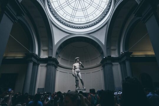 Touristic highlights of Florence on a Private full day tour with a local