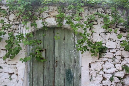 Chania to Imbros Gorge Hike and Frangokastelo Beach Private Tour
