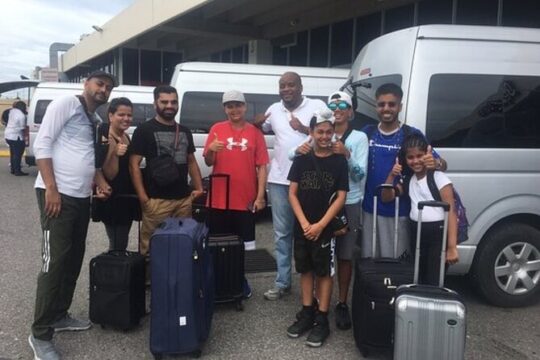 Airport Transfer to Ocho Rios Hotels (Round-Trip)