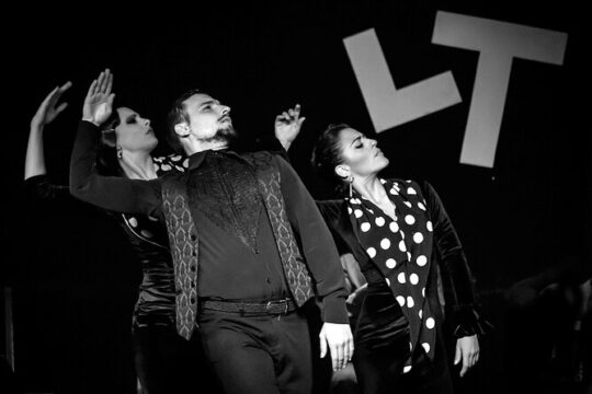 Flamenco Show Las Tablas in Madrid with Tapas or Drink