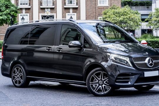 Budapest City Departure Private Transfer to Budapest Airport BUD