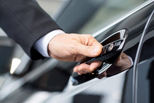 Door-To-Door Private Transfer Amalfi to Fiumicino FCO Airport or viceversa