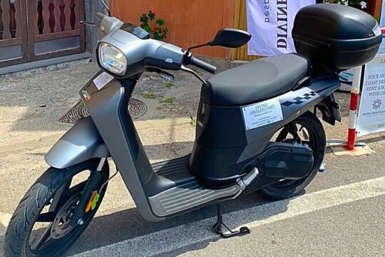 Full-day E-Scooter Rental in Minori, Amalfi Coast