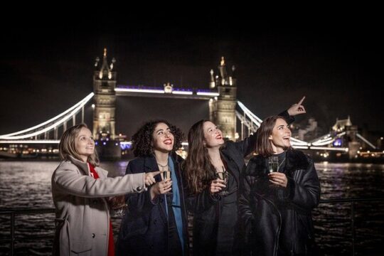 5-Hour New Year's Eve Thames River Gala Dinner Cruise