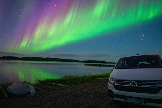 Rovaniemi: Private Aurora Hunting Tour