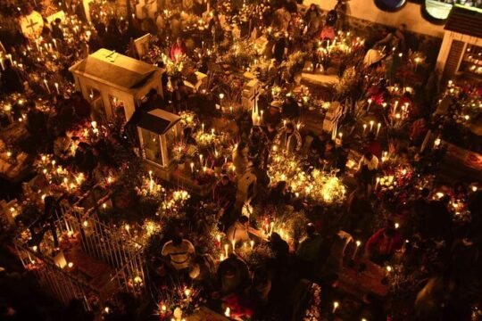 The Last Farewell Night in the Pantheons of Tlalixtac and San Felipe
