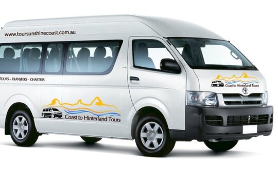 Brisbane Airport and Cruise Terminal to Sunshine Coast 11 pax