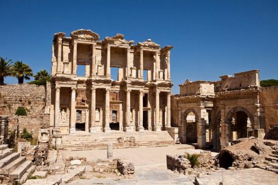4-Day Small-Group Turkey Tour from Kusadasi: Pamukkale, Ephesus and Hierapolis