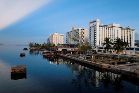 Airport Transfer in Kingston