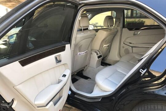 Private Prague Airport Arrival Transfer