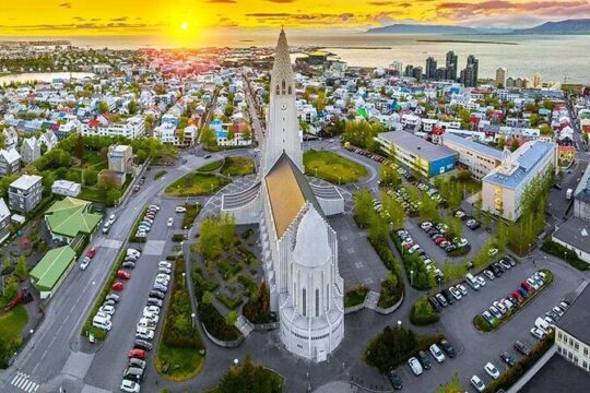 7 Days Gracious Southwest Iceland