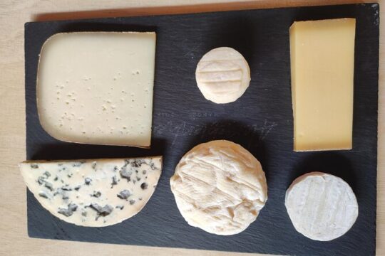 Cheese Tasting with an Expert in Paris