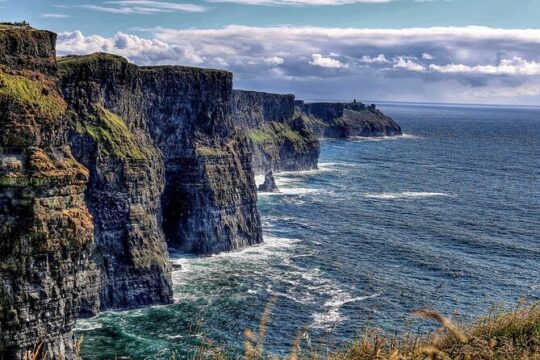Private Day Trip to the Cliffs of Moher from Dublin