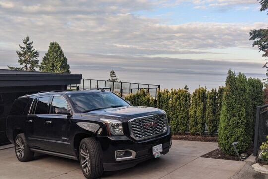 Private Transfer from Toronto Pearson Airport (YYZ) to Toronto