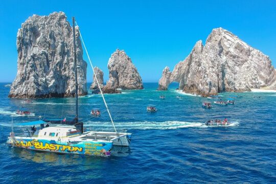 Sunset Cruise with Dinner and Open Bar