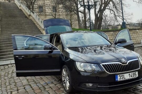 Transfer from Prague Hotel to Airport Prague