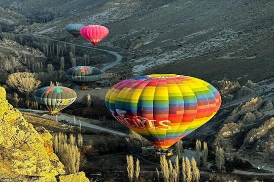 Balloon Flight Over Cappadocia Soğanlı Valley | Basket Size 18-20