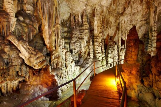Private Tour: Knossos, Zeus Cave, Lassithi Plateau from Heraklion