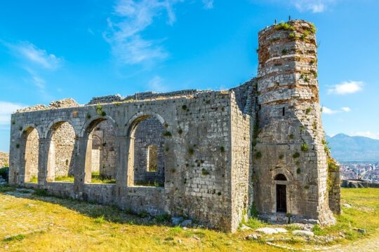 Shkodra from Tirana: Day Tour of castle, city & Skadar Lake