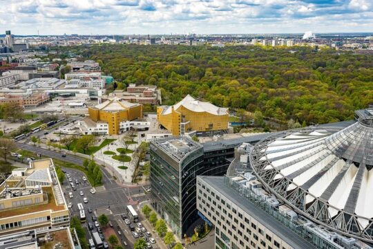 Private Tour of David Bowie's West-Berlin