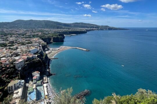 Transfer from Naples airport to Sorrento