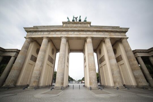 Private Shore Excursion: Cold War and East Berlin from Warnemünde
