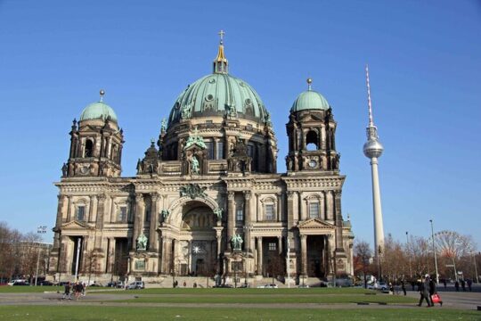 4 Hours Berlin Private Tour with Hotel Pickup and Drop Off