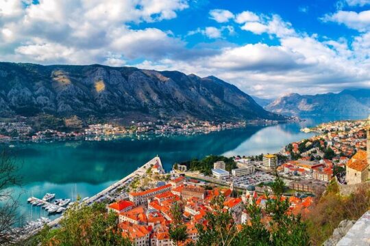 Private Guided Tour of Montenegro with Boat Ride