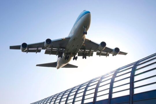 Brasov to Bucharest Otopeni Airport private transfer