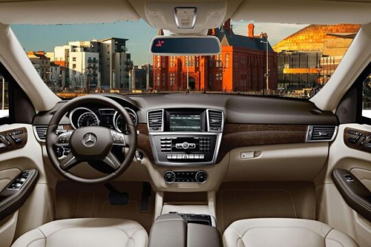 Cardiff Private Transfer from central Cardiff to Cardiff Airport