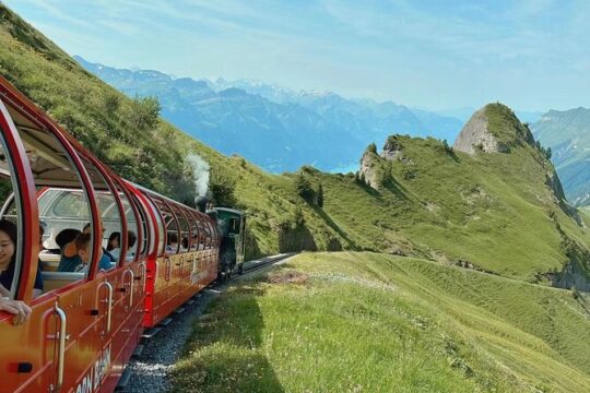 5 Days Grand Train Tour to the Top Attractions of Switzerland