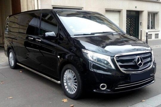 Departure Private Transfers from Hamburg City to Hamburg Airport XFW