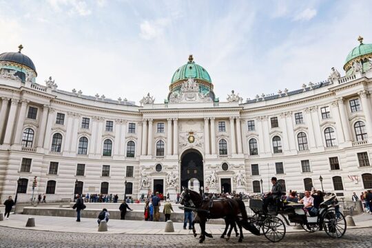 Private Transfer to Vienna