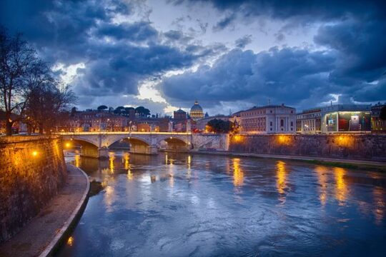 Rome’s Festive Sights And Christmas Lights