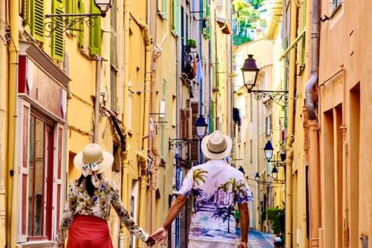 Walking Tour in the Old Town of Menton France