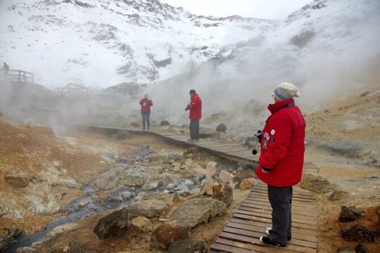 Private Reykjanes Peninsula Tour | Pick up from Keflavik International Airport