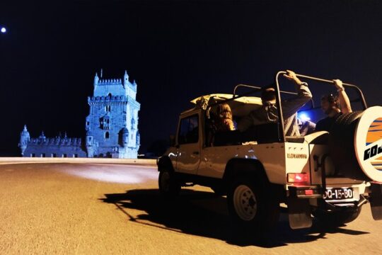 Lisbon Vintage Jeep Night Tour with Food and Drink Tasting